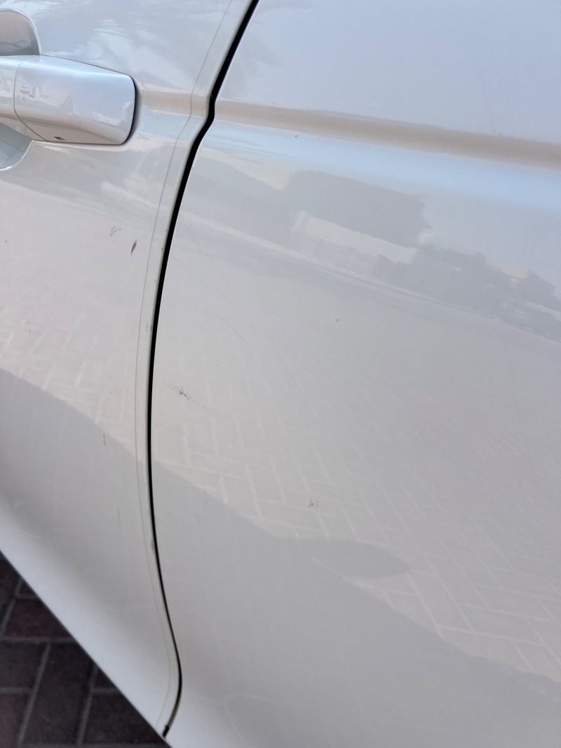 Used 2019 Land Rover Discovery Sport for sale in Abu Dhabi